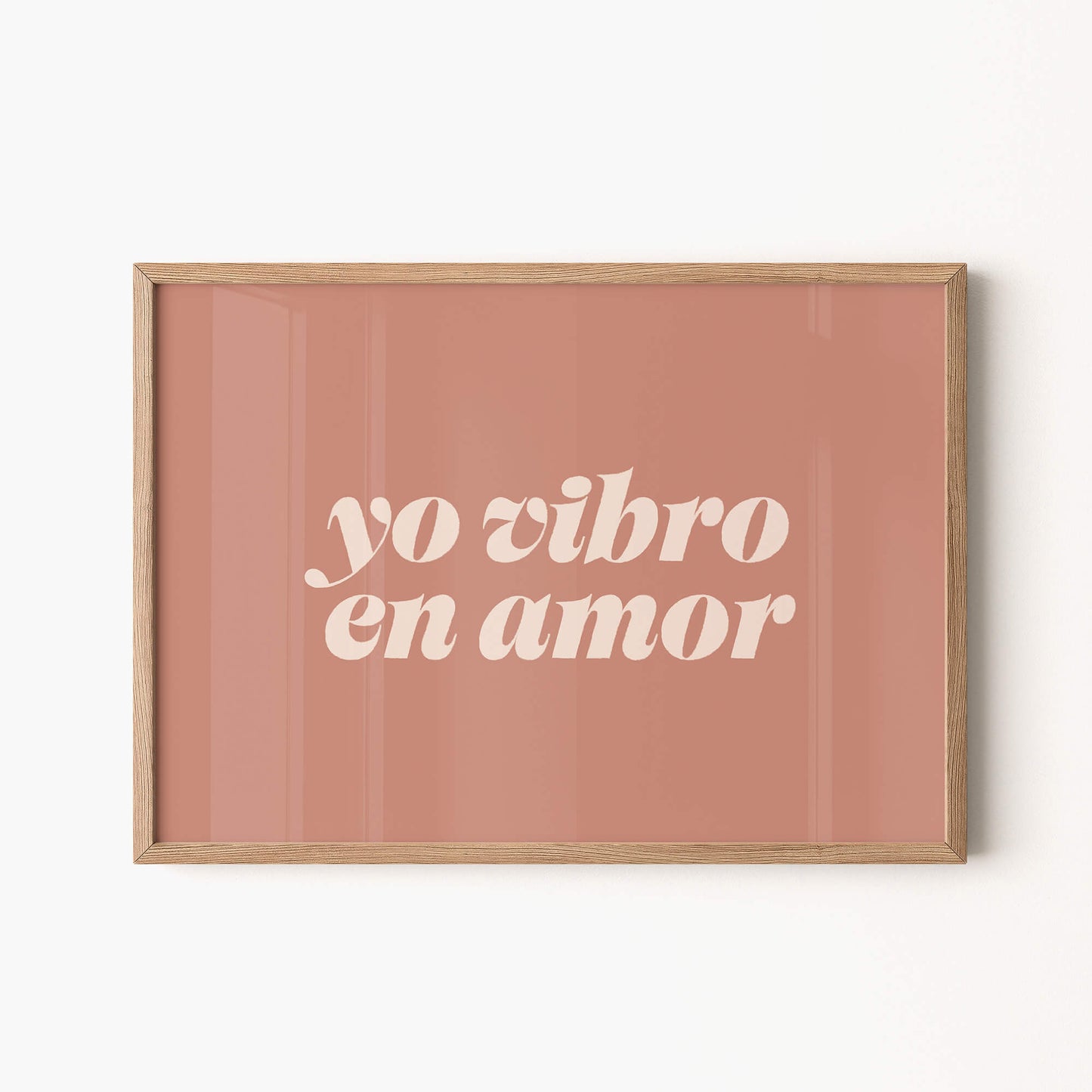 Yo vibro en amor. Póster.