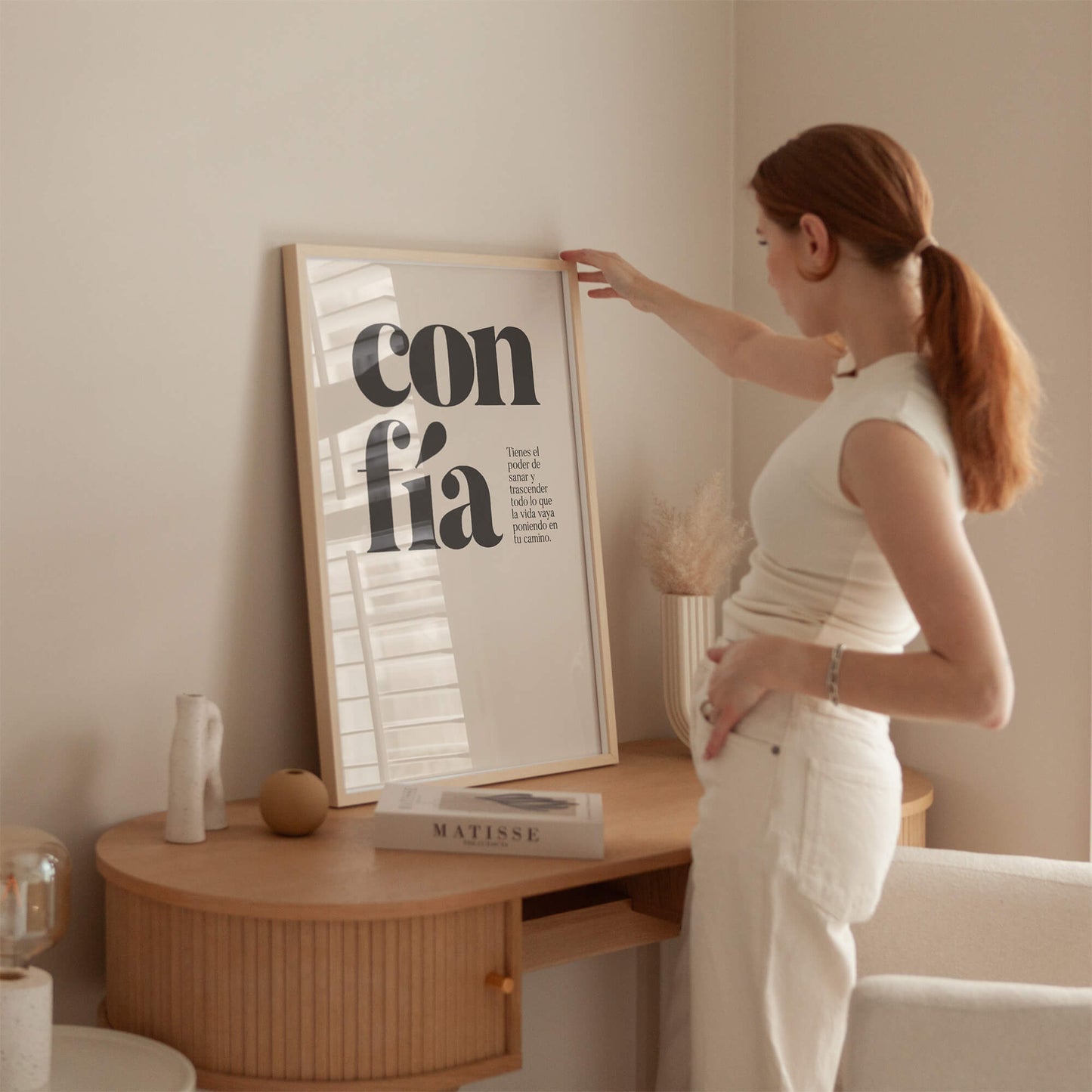 Confía. Póster.