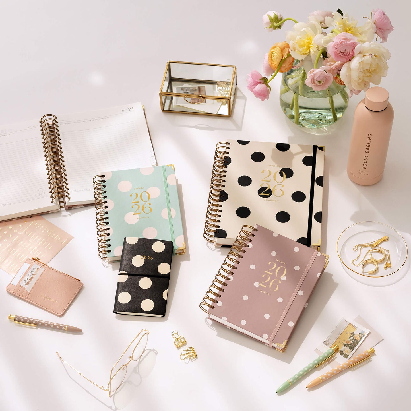 Agenda semanal 2026. Mint. Mediana.