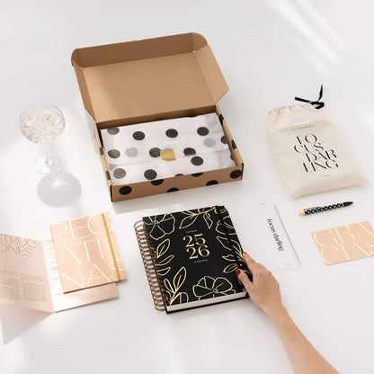 Tara. Agenda diaria 25-26. Black. Grande.