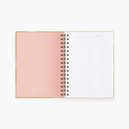 Cuaderno mediano. Pistacho dream.