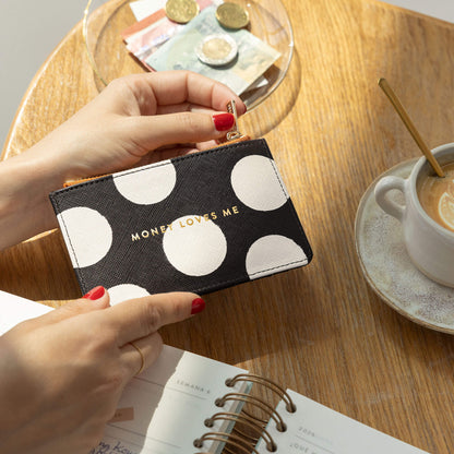 El dinero me ama. Tarjetero monedero. Negro.