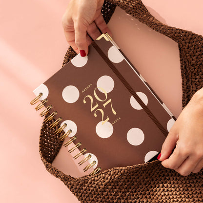 Agenda semanal 2027. Chocolate love. Mediana