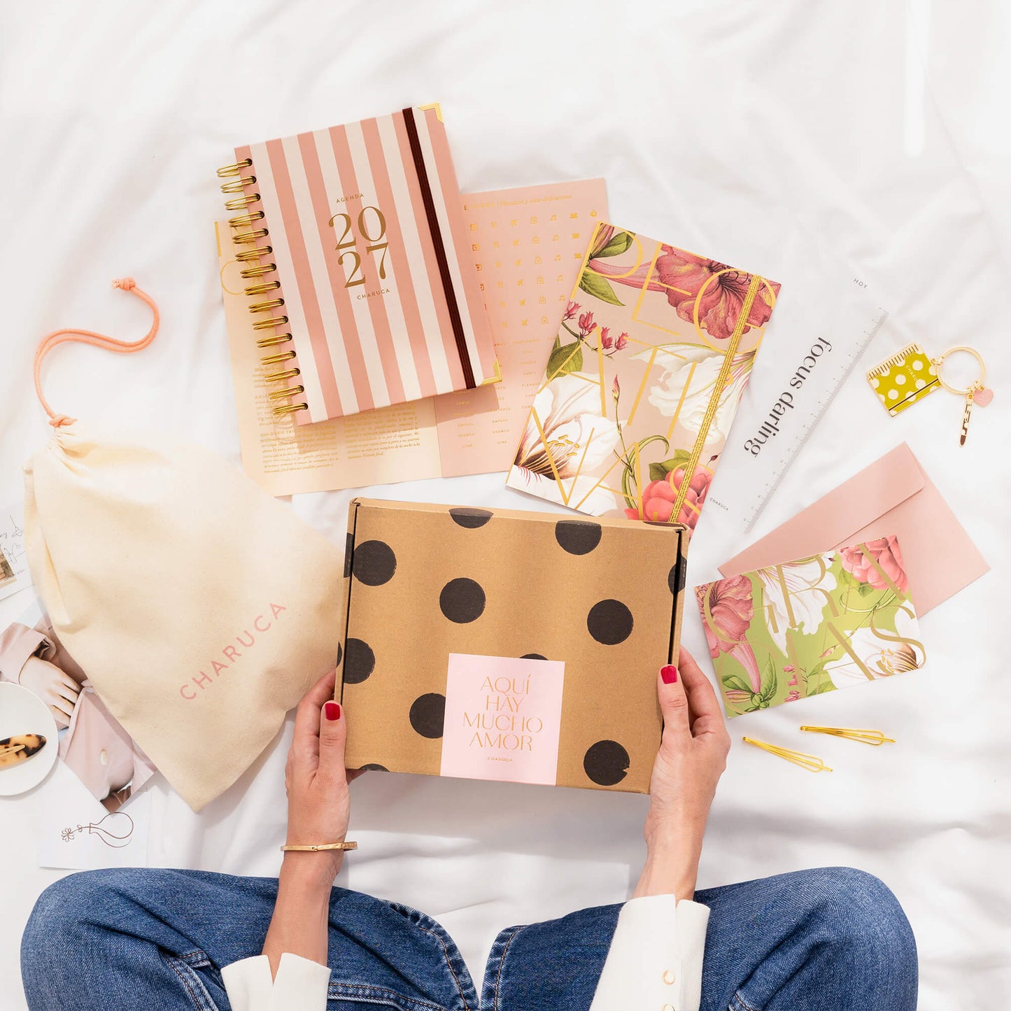 Agenda semanal 2027. Panamera Pink. Mediana